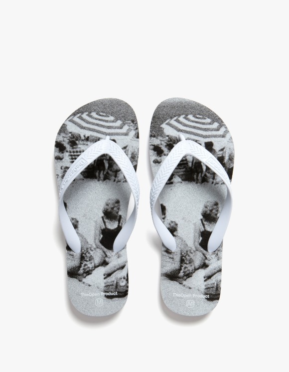 TheOpen Product TOP X Heights. People Print Flip Flop | HEIGHTS. | International Store